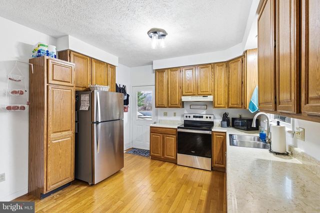 11 INDEPENDENCE DR, Luray, VA 22835