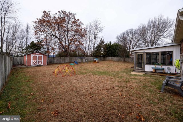 11 INDEPENDENCE DR, Luray, VA 22835