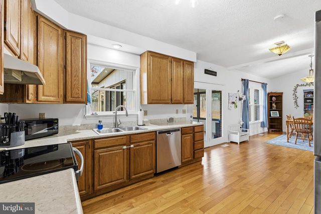 11 INDEPENDENCE DR, Luray, VA 22835