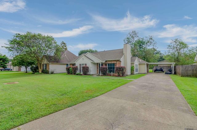13452 Chase St, Gonzales, LA 70737