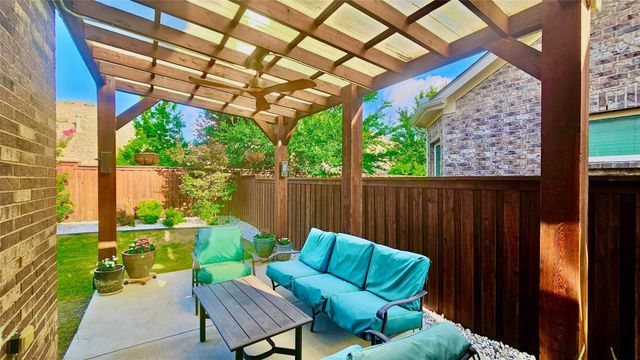 7324 Clementine Drive, Irving, TX 75063