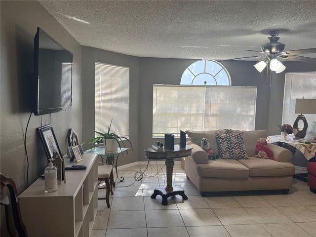 2725 N POINCIANA BOULEVARD 147, Kissimmee, FL 34746