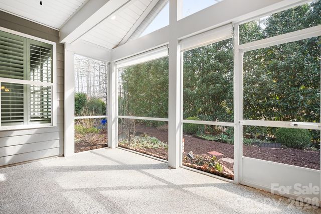 8911 Bur Lane, Huntersville, NC 28078