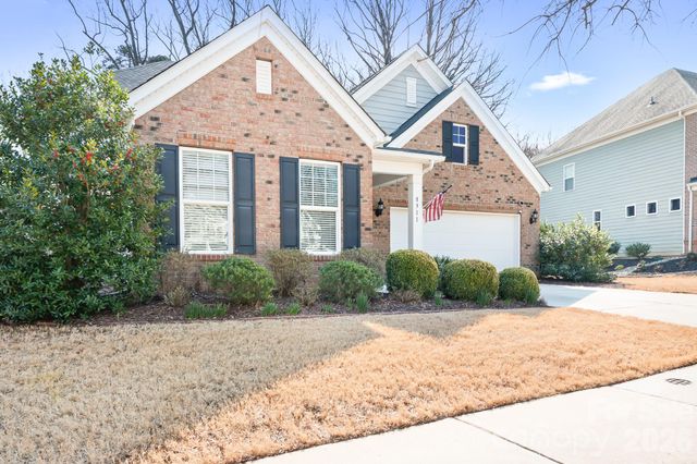 8911 Bur Lane, Huntersville, NC 28078