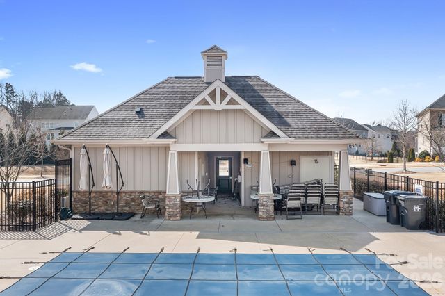 8911 Bur Lane, Huntersville, NC 28078