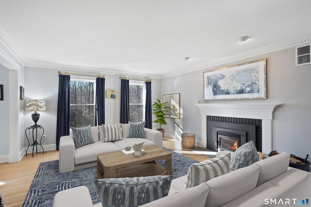 41 Deer Hill Road, Redding, CT 06896