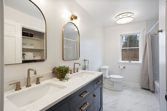 41 Deer Hill Road, Redding, CT 06896