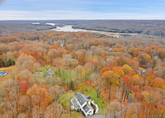 41 Deer Hill Road, Redding, CT 06896