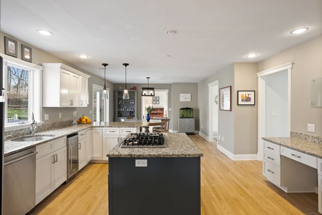 41 Deer Hill Road, Redding, CT 06896