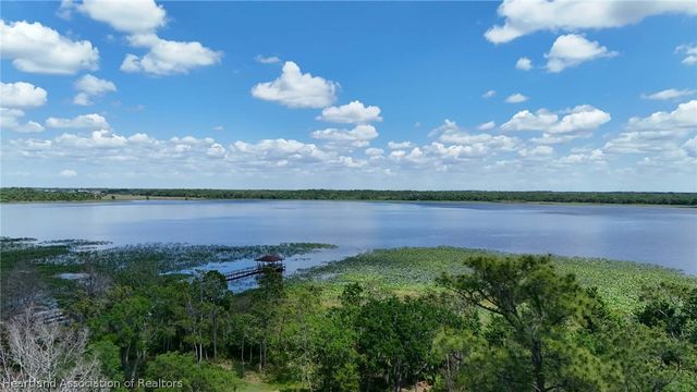 2940 Oak Beach Boulevard, Sebring, FL 33875