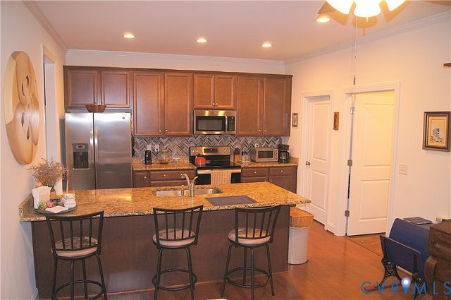 728 Chapman St, Ashland, VA 23005