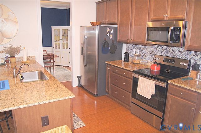 728 Chapman St, Ashland, VA 23005