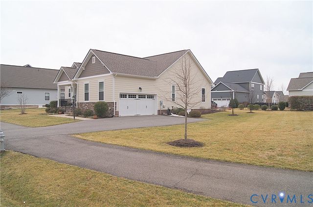 728 Chapman St, Ashland, VA 23005