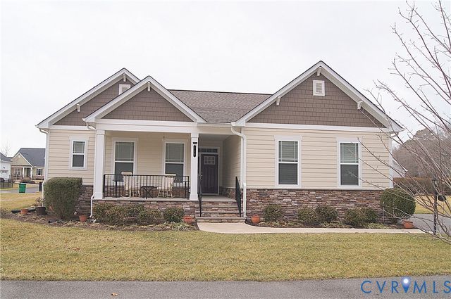 728 Chapman St, Ashland, VA 23005
