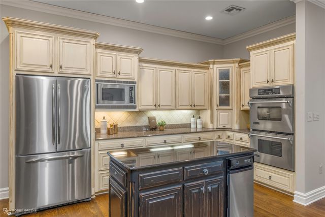 105 Esplanade Court, Bossier City, LA 71111