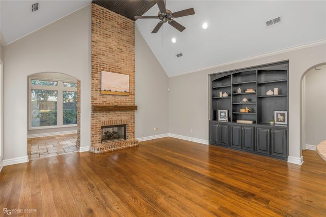 105 Esplanade Court, Bossier City, LA 71111