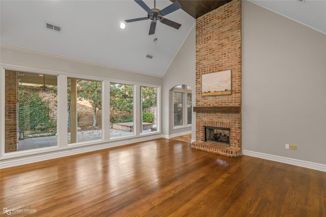 105 Esplanade Court, Bossier City, LA 71111