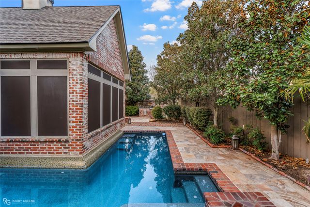 105 Esplanade Court, Bossier City, LA 71111