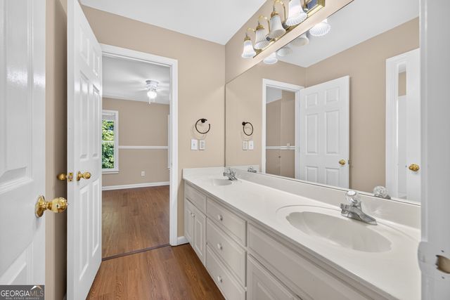 5135 Deerlake Drive, Alpharetta, GA 30005