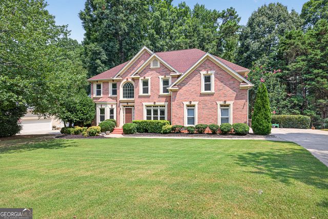 5135 Deerlake Drive, Alpharetta, GA 30005