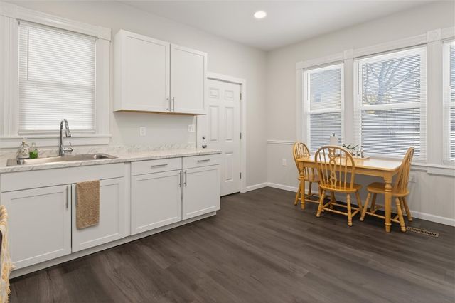 79 Avenue B, Rochester, NY 14621