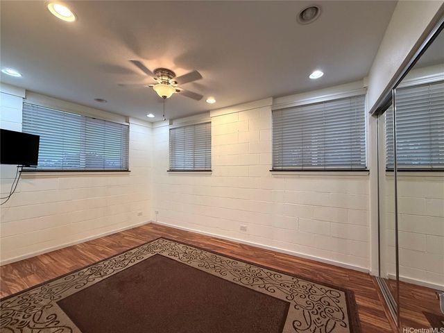 99-146 Kulina Street Down, Aiea, HI 96701