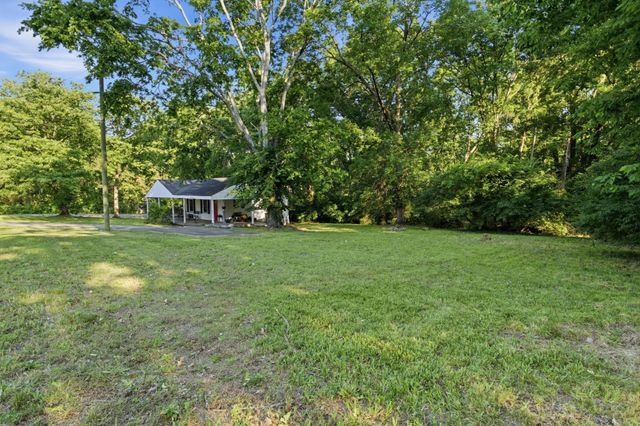 123 Larchmont Dr, Madison, TN 37115