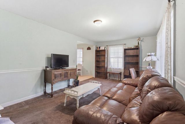 123 Larchmont Dr, Madison, TN 37115