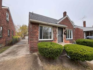 7795 Heyden Street, Detroit, MI 48228