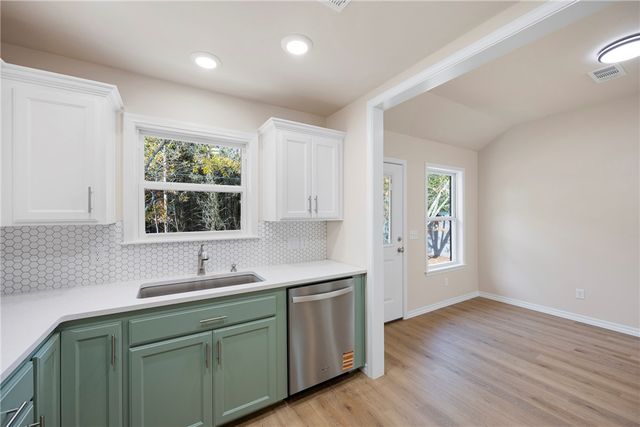 500 Scott Lane, Russellville, AR 72802