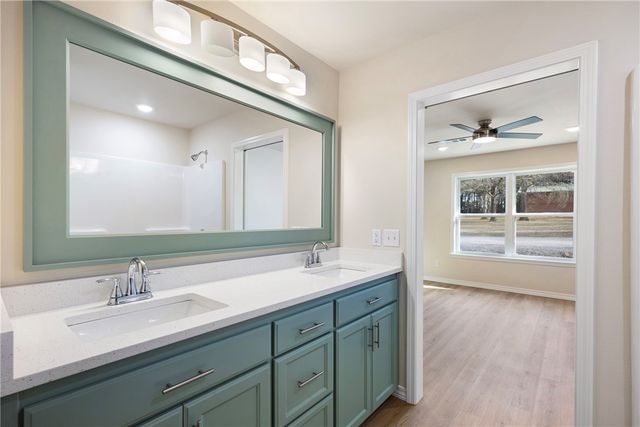 500 Scott Lane, Russellville, AR 72802