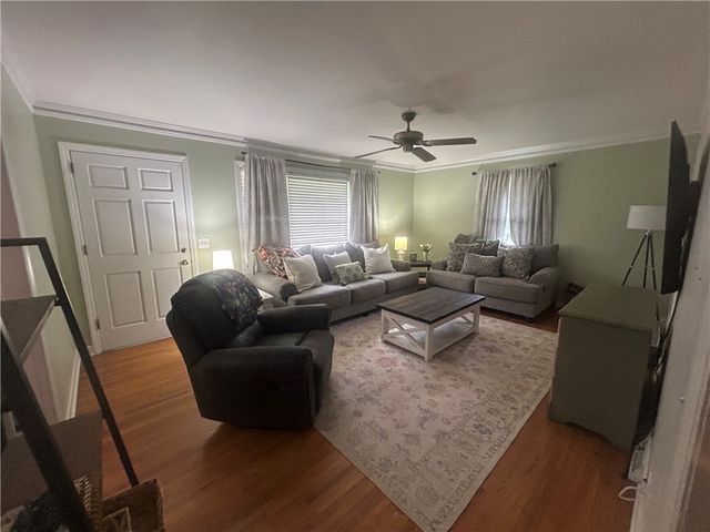 212 W Greer Street, Honea Path, SC 29654