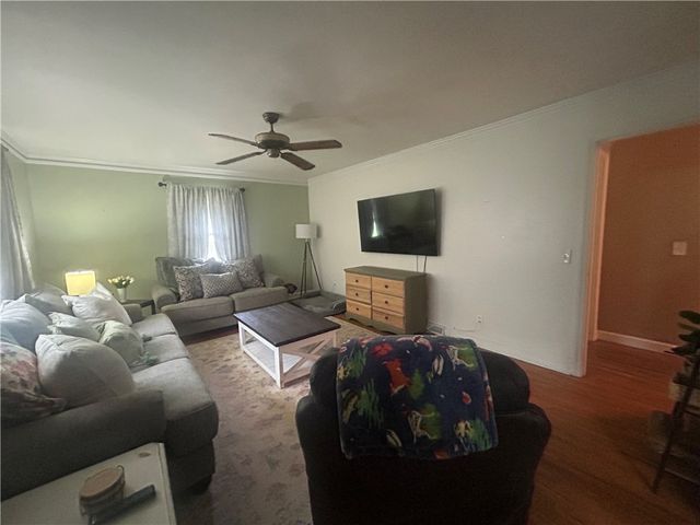 212 W Greer Street, Honea Path, SC 29654