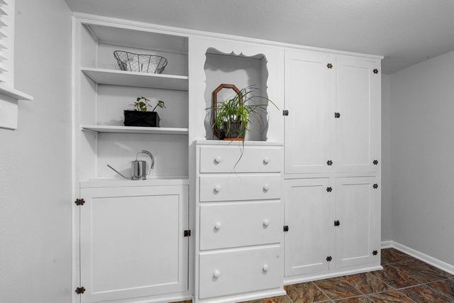 246 W 18TH AVENUE, Oshkosh, WI 54902