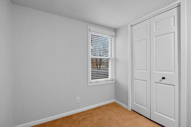 246 W 18TH AVENUE, Oshkosh, WI 54902