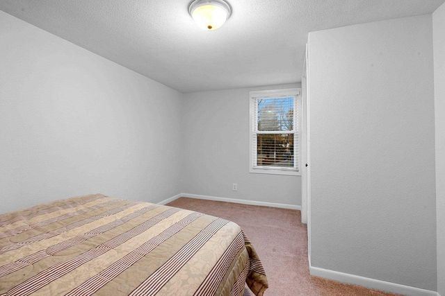 246 W 18TH AVENUE, Oshkosh, WI 54902