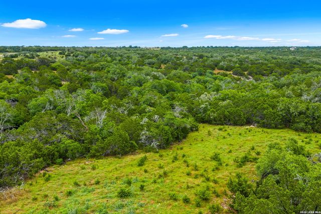 337 Colt Valley Rd, Fredericksburg, TX 78624