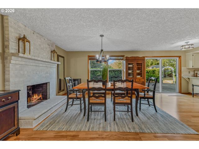 14502 Ne 129TH St, Brush Prairie, WA 98606