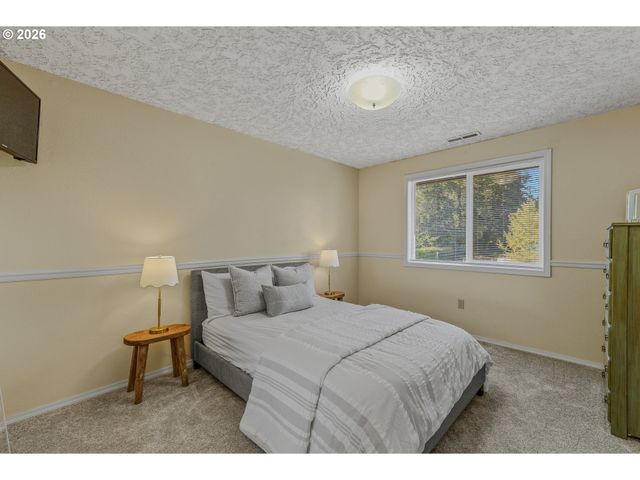 14502 Ne 129TH St, Brush Prairie, WA 98606