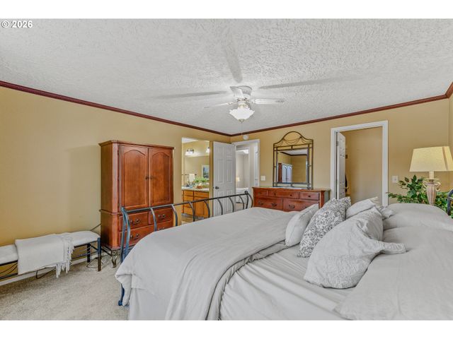 14502 Ne 129TH St, Brush Prairie, WA 98606
