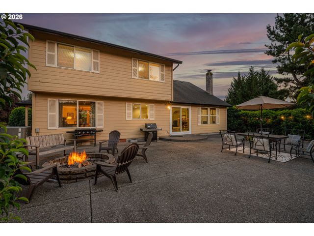 14502 Ne 129TH St, Brush Prairie, WA 98606