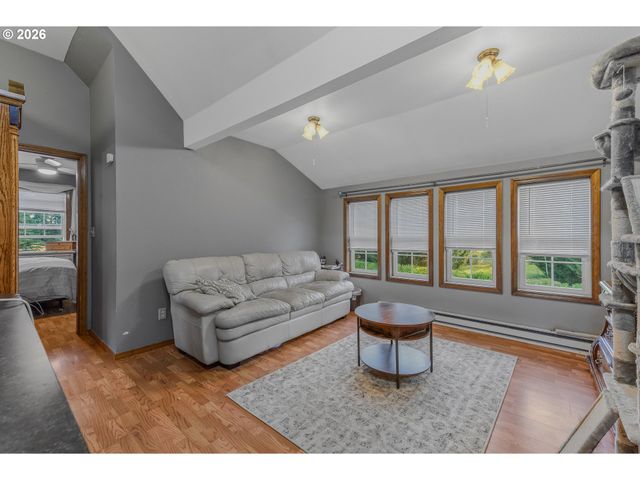 14502 Ne 129TH St, Brush Prairie, WA 98606