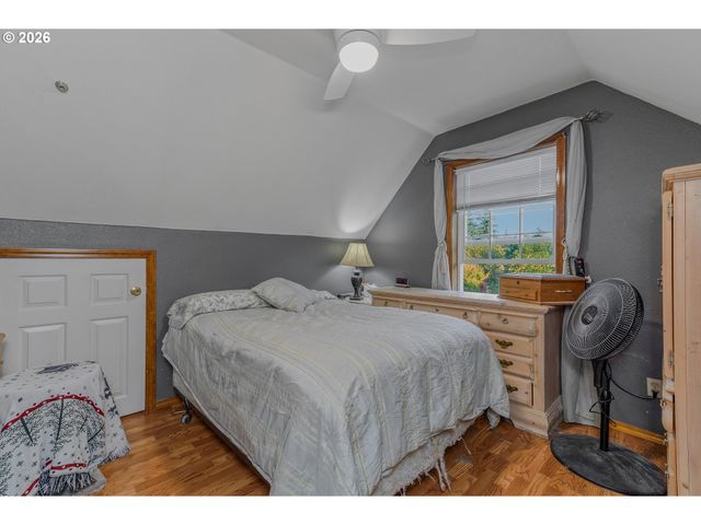 14502 Ne 129TH St, Brush Prairie, WA 98606