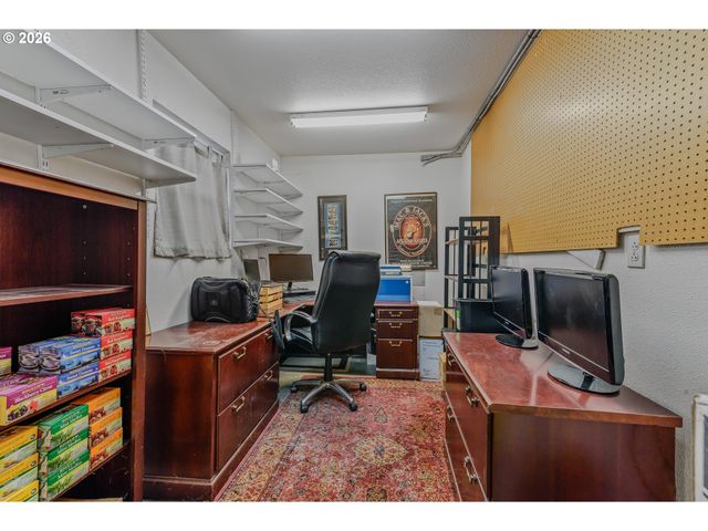 14502 Ne 129TH St, Brush Prairie, WA 98606