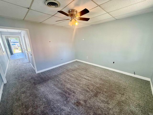 27 E Morgan Avenue, Evansville, IN 47711