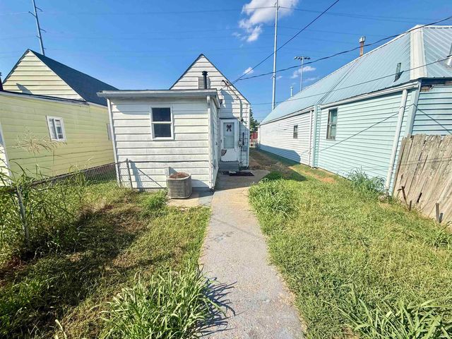 27 E Morgan Avenue, Evansville, IN 47711