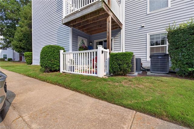 2104 Retreat CT, Virginia Beach, VA 23454
