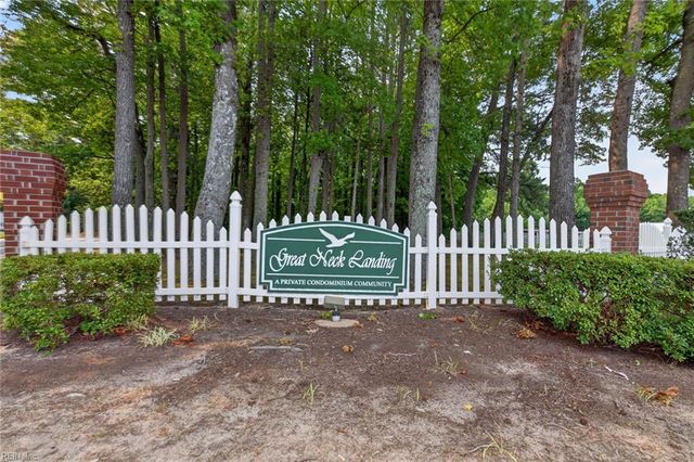2104 Retreat CT, Virginia Beach, VA 23454