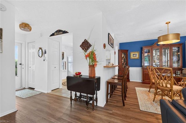 2104 Retreat CT, Virginia Beach, VA 23454
