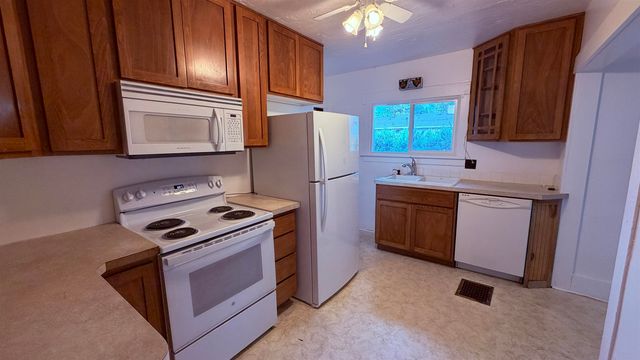 112 E 16th Ave, Spokane, WA 99203